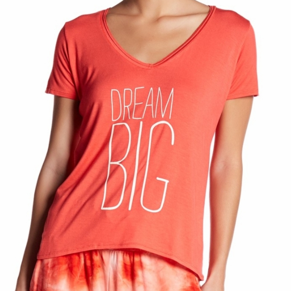 C&C California "Dream Big" coral v-neck tee